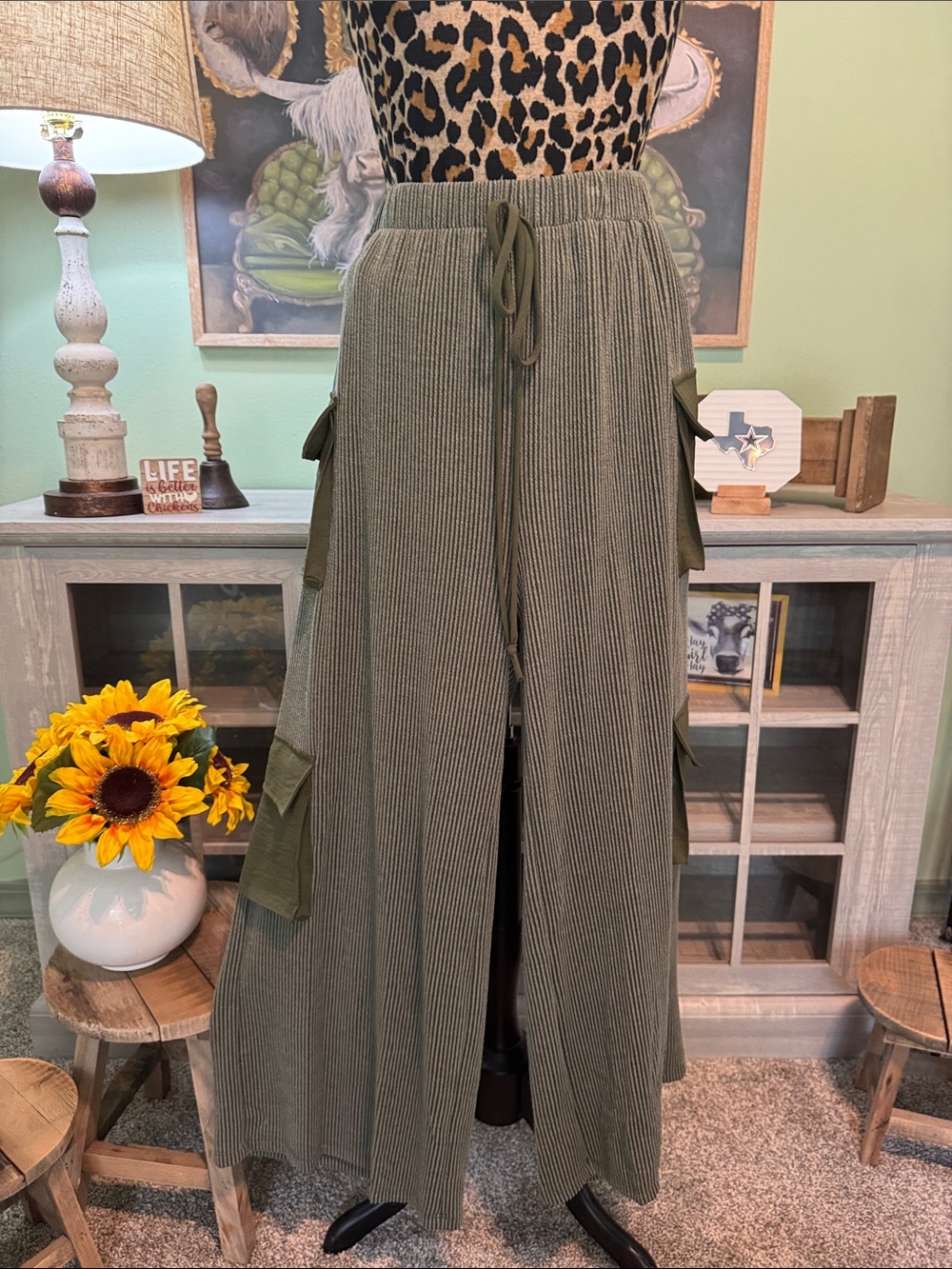 Bucketlist Wide-Leg Ribbed Cargo Pants - Olive Green  Sz L